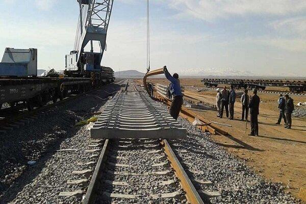 ثبت رکورد تازه بهسازی خط در راه آهن یزد