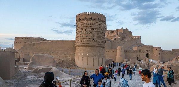 ارگ بم یکی از جاهای دیدنی استان کرمان به شمار می رود